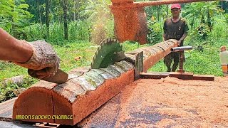 for a long time, this is what we've been waiting for' sawing by a veteran operator from Blitar