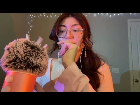 ASMR English To Spanish Trigger Words💓(Hand Sounds/Movements, Fluffy Mic Sounds, Up Close Whispers)