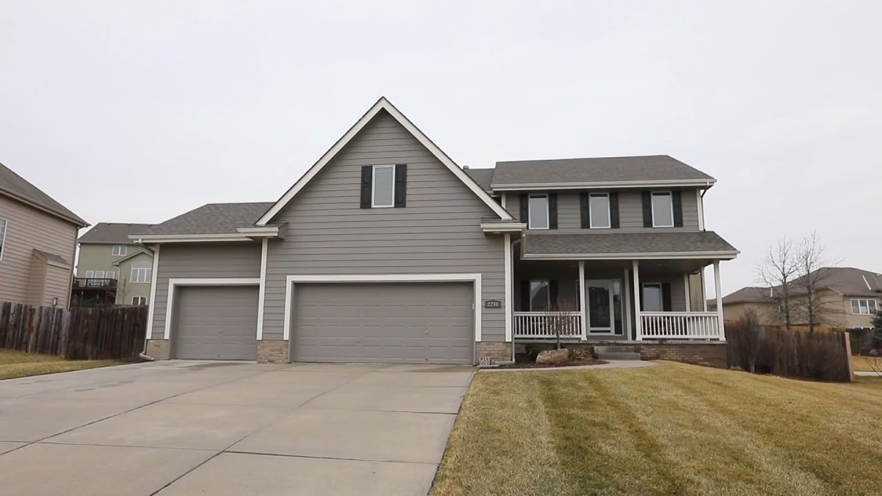 Papillion Home Tour: 2240 Crystal Creek Dr (Tammy Nicola, CBSHOME)