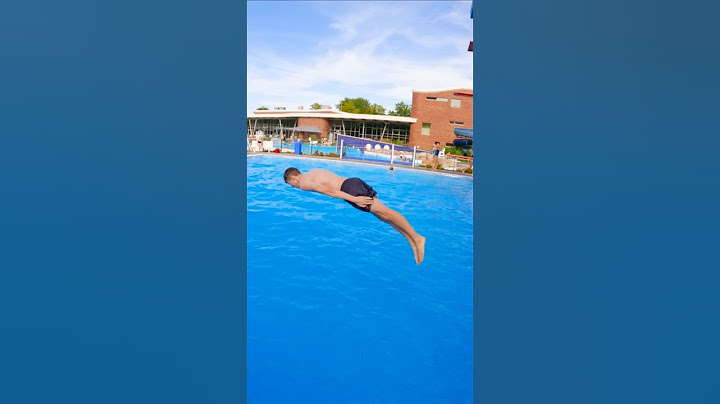 Wie unangenehm ist ein BAUCH-KLATSCHER von 1 Meter? 💦 #Freibad #Experiment #challenge