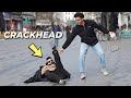 Jai d le balayer  prendre des cnards en photo prank