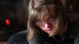 Hold My Hand - trailer of the 16 1/2-minute documentary