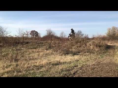Yamaha YZ250F jump