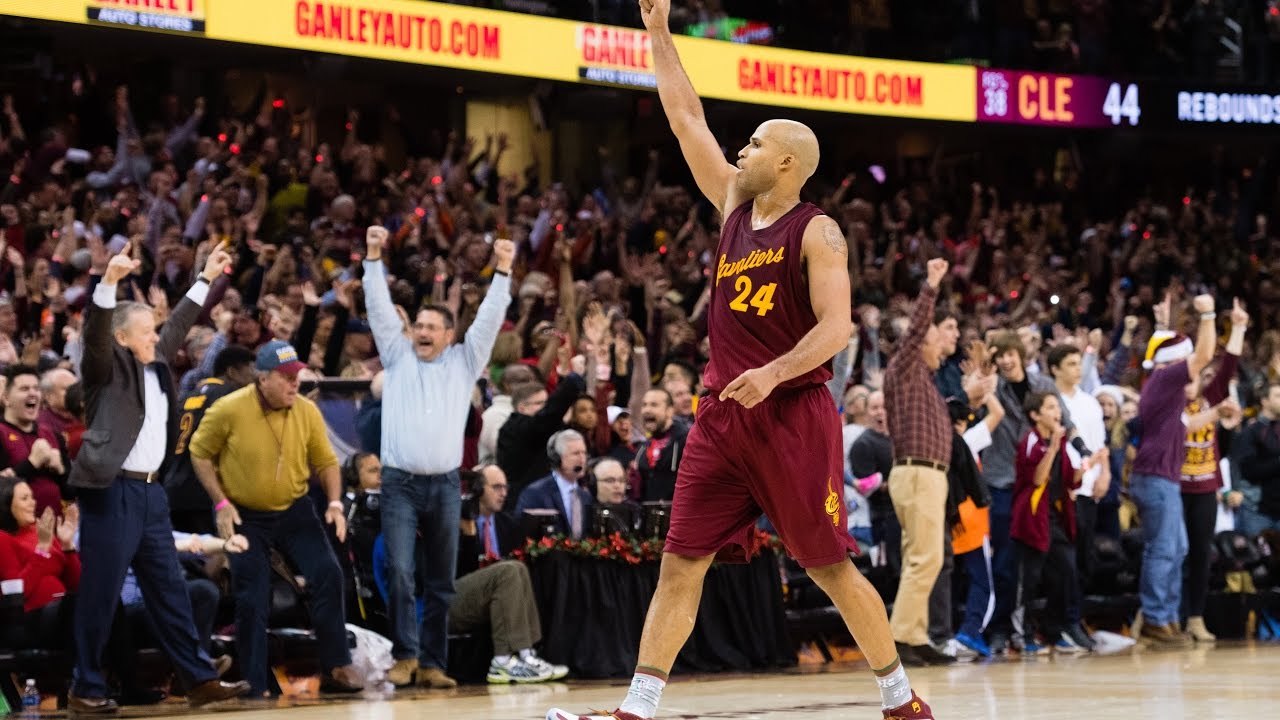 Cavaliers own fourth quarter and the Raptors in 115-94 Game 3 win