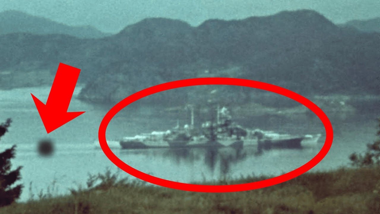 L'esplosione che ha sollevato la corazzata tedesca di 3 piedi in aria!