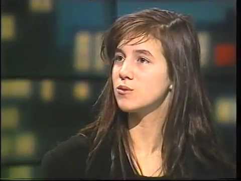 Video: Charlotte Gainsbourg: Tiểu Sử, Sự Nghiệp Và Cuộc Sống Cá Nhân