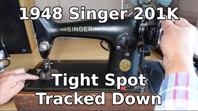 Vintage The Singer Manufacturing Co. Singer Sewing Machine. AA332126