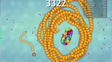 Trapping Top 1 Biggest Snake In The Map! Epic Snakeio Gameplay