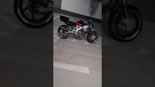 Download Lagu Tire Art Honda CBR 900RR Fireblade SC 28 streetfighter #motorcycle #honda #cbr #art #metzeler MP3