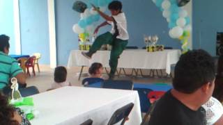 Five Kids Show Infantiles - Ben 10