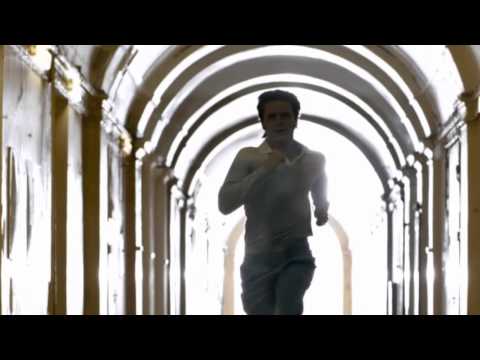 ვის ეძებს თბილისში ნახევრად რუსი და ნახევრად ქართველი ანტონ სიხარულიძე?