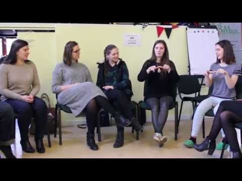 Video: Kā Ar Zīmju Valodu Pateikt, Ka Tu Viņam Patīk
