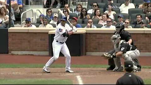 2009/05/30 Martinez's RBI double