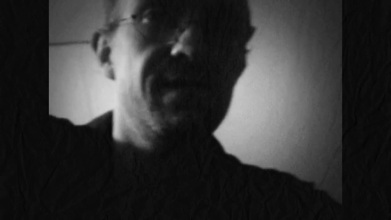 Tonton Ronnie Does Danzig's "Killer Wolf" Black And White version. di YouTube Tonton Ronnie Does Danzig's "Killer Wolf" Black And White version. di YouTube