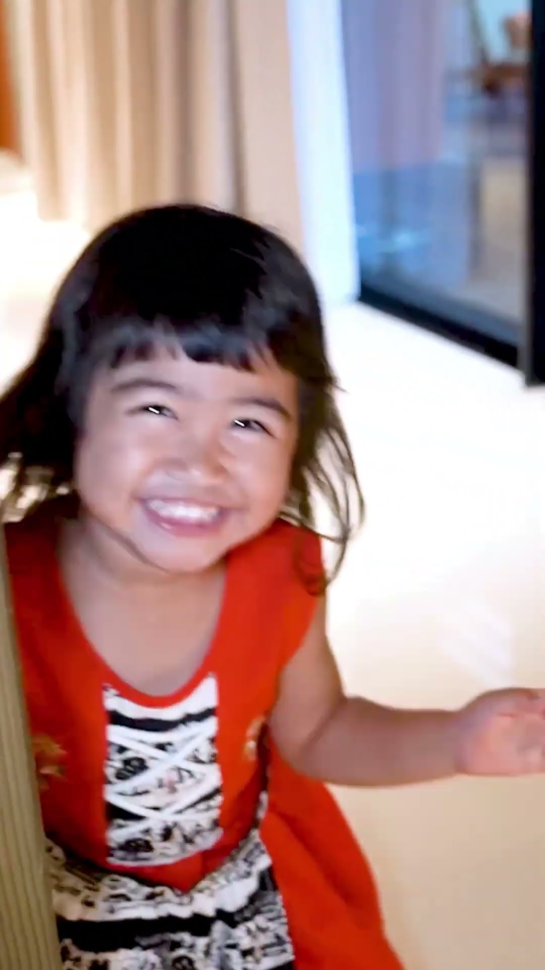 Moana ga bisa nahan rindu ke Ibu.. #riaricis