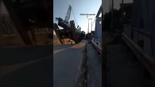 crawler zoom laine🏗️400🏗️#CraneCollapse#CraneAccident#ConstructionFails#HeavyEquipment#Shorts#Viral🚧