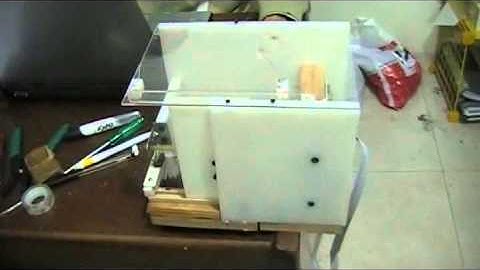 How to control a Stepper Motor with an Atmega8 microcontroller and L293 IC