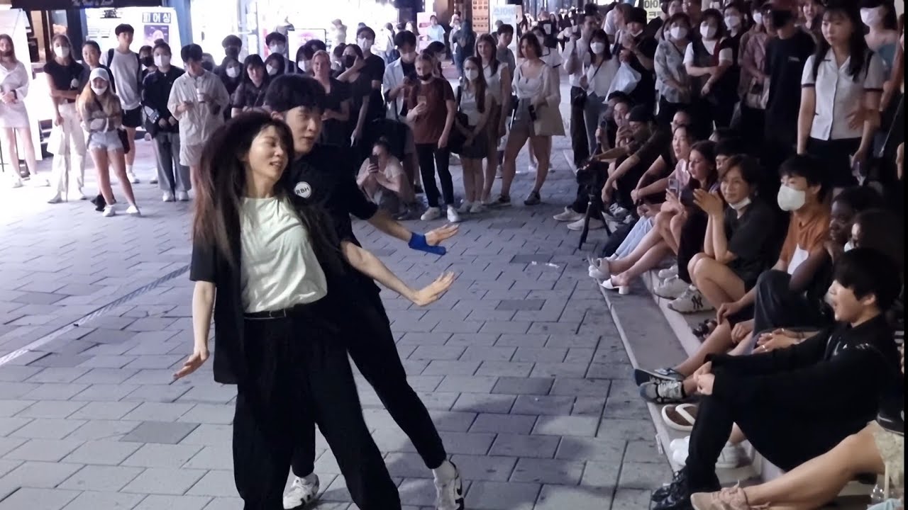 TUESDAY. YU KAGAWA & SHINHWA. BEAUTIFUL FANTASTIC PERFORMANCE. HONGDAE STREET.