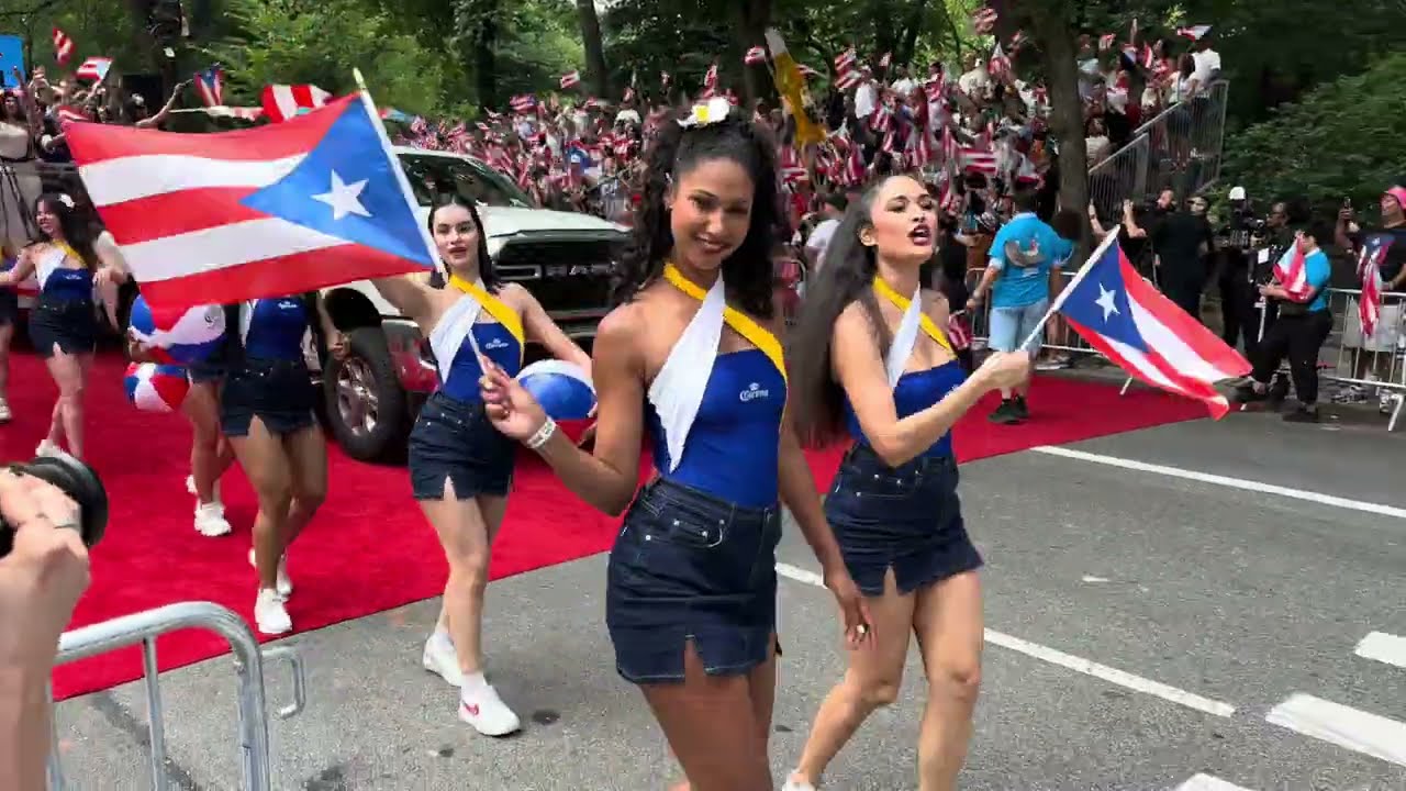 New York City National Puerto Rican Day Parade 2025 4k Walk Tour