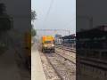 अब रेलवे ट्रैक पर चलेगी कार New technology #trending #viralvideo #explore @THECANNYKNOWLEDGE