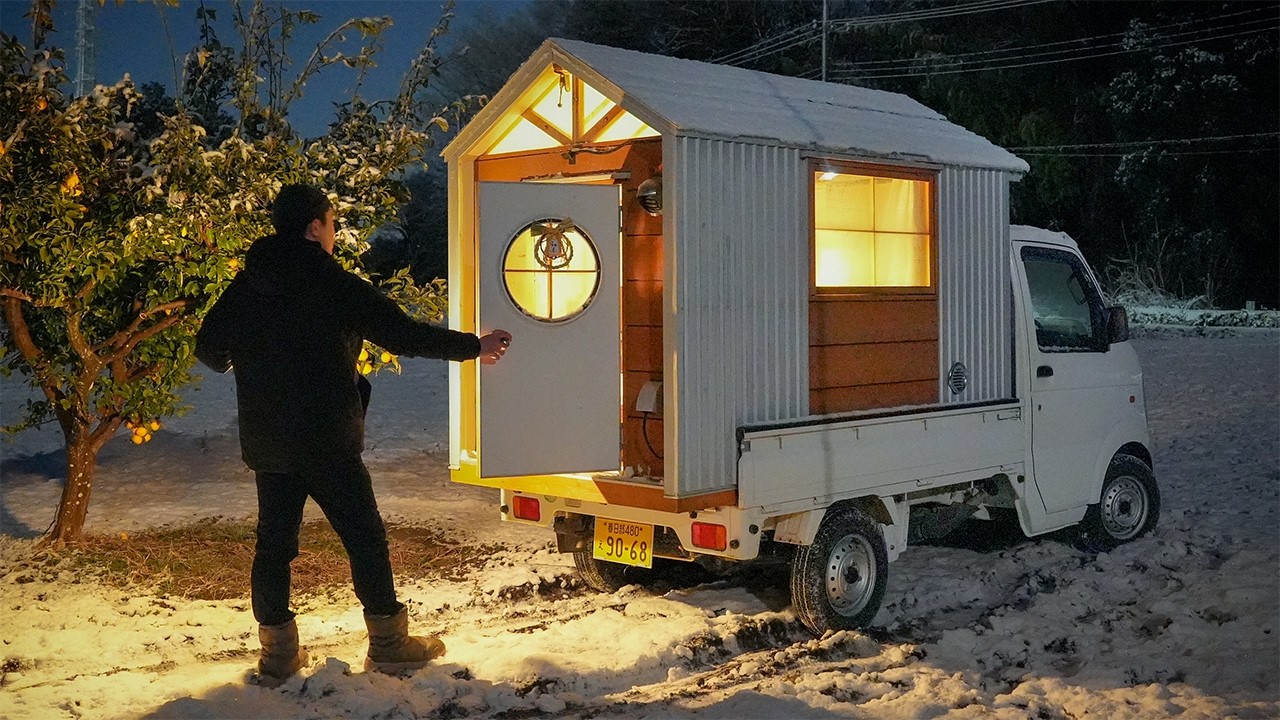 Снежный кемпинг в моём Kei Truck Camper | The 100K Silver Play Button