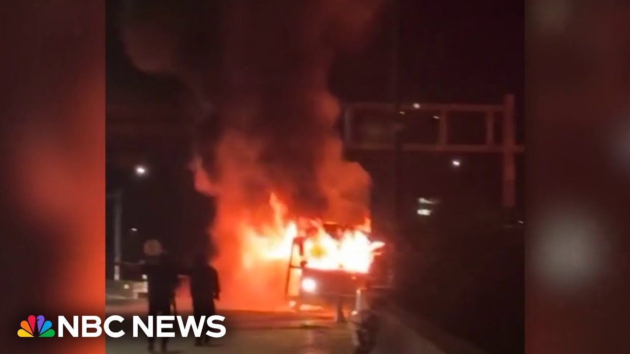 Hawaii student athletes escape a burning school bus