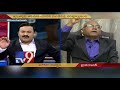 Verbal war between Kancha Ilaiah and Paripoornananda