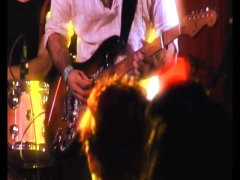 Charly Coombes and the New Breed "Molly" (LIVE)-de...