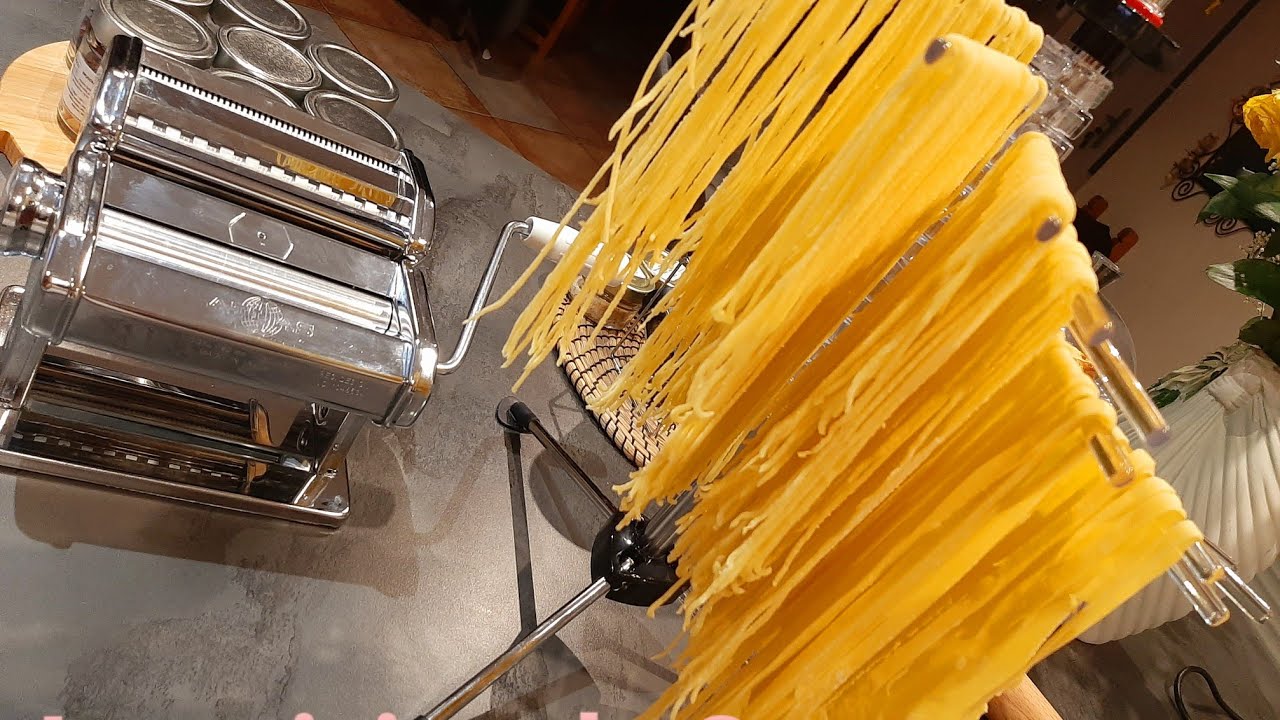 Pâtes fraîches au Thermomix  avec Gabin