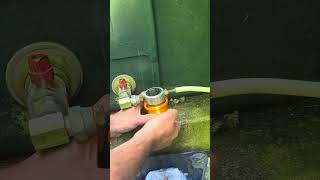 Oil Tank Filter Removal Cup
