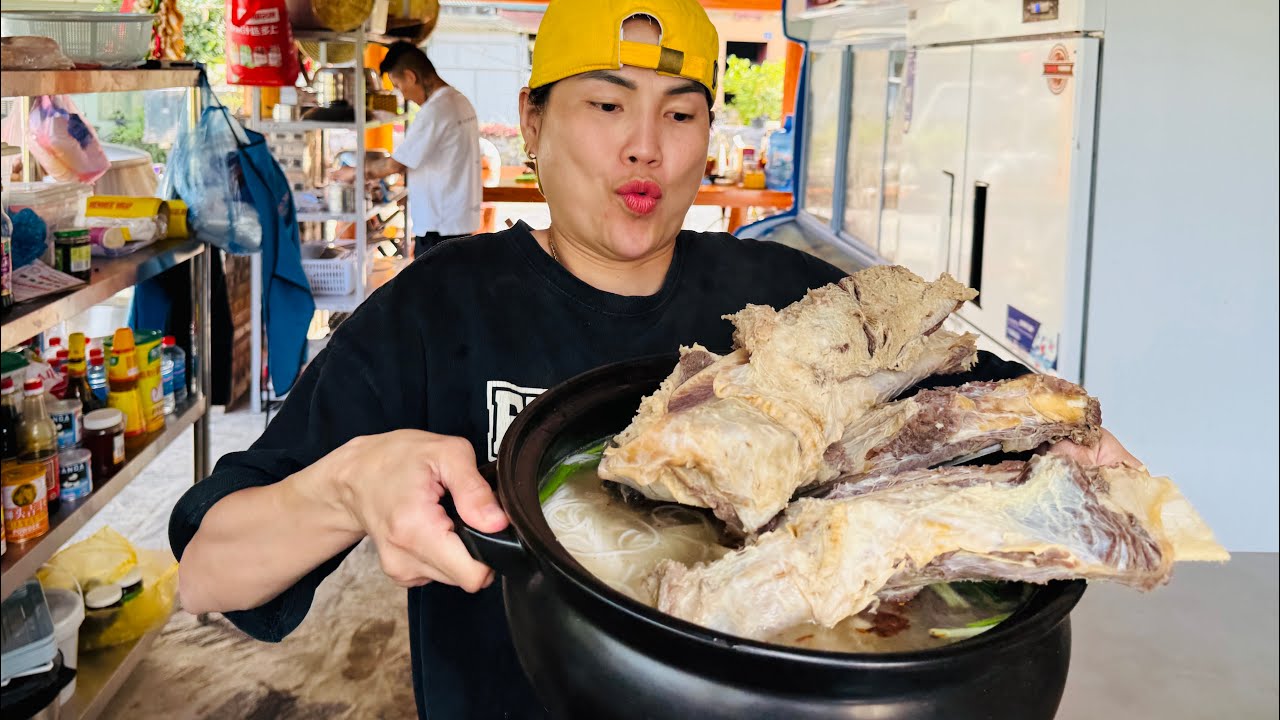 THỬ SỨC VỚI 18 DĨA THỊT BÒ SIÊU CHẤT LƯỢNG CỦA NGA SUMO VÀ CHIA TAY VÙNG ĐẤT HÀ GIANG XINH ĐẸP