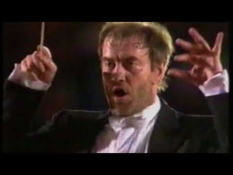 Video: Tchaikovsky Concert Hall sa Moscow: address, larawan