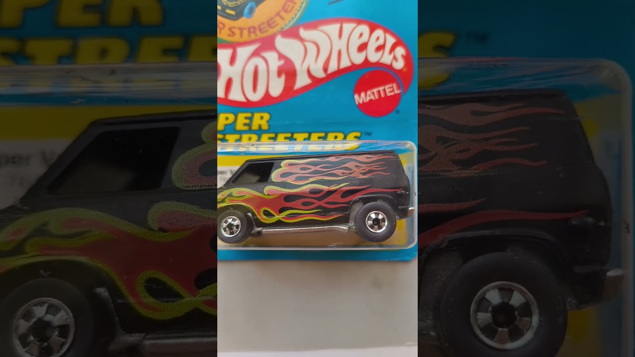 Hot Wheels Vintage Blackwalls Super Van 