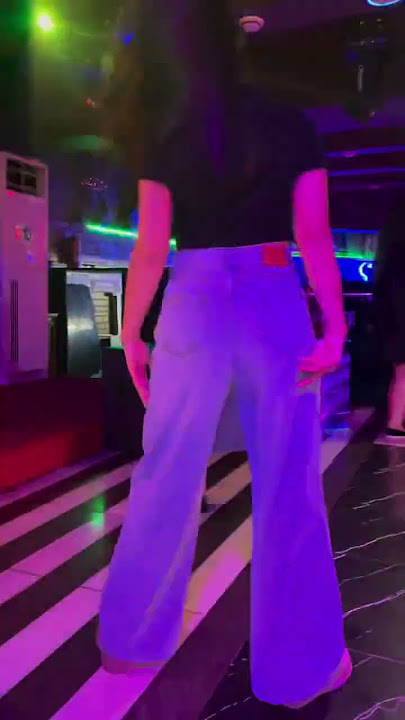 Onlayn ayol jozibasi bilan porno