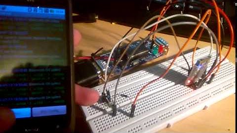 APRS tracker, TTL bluetooth module and one transistor TTL inverter + Aprsdroid TX testing :)