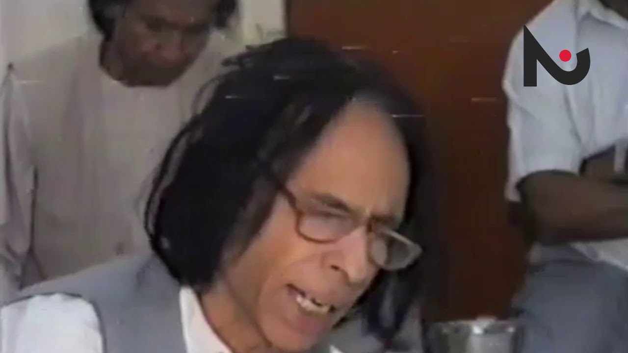 Jaun Elia - Rare Video 1990 reciting his poetry I شاعری  جون ایلیا