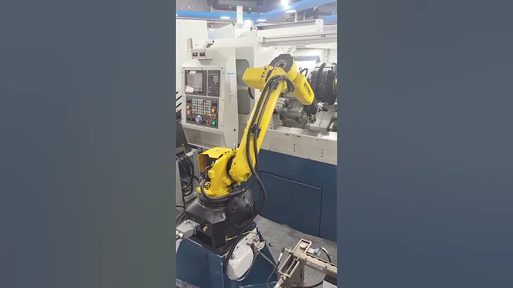 IMTEX 2025: INDUSTRIAL ROBOT   operating CNC Machine