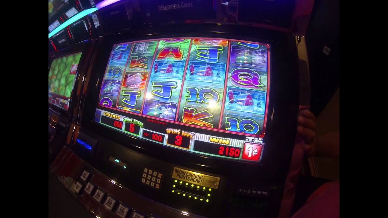 Wild Tornado Slot Machine