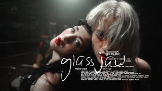 Download lagu chokecherry - 'Glass Jaw'