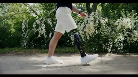 Walk cycle reference/ Man walking with Prosthetics- Animation Reference Videos