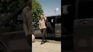 Xabi Alonso arrives at Cobham 👋