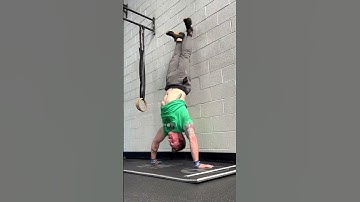 Kipping HSPU like this!!