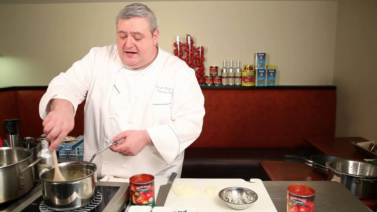 Chef Joe Presents: How to Make Classic Marinara Sauce