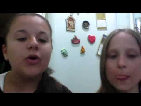 скачать песню-счастливые два идиота