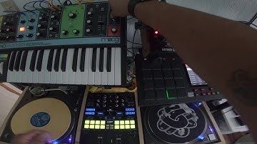 Bedroom sessions with MPC Live Moog Mother32 and Moog Grandmother