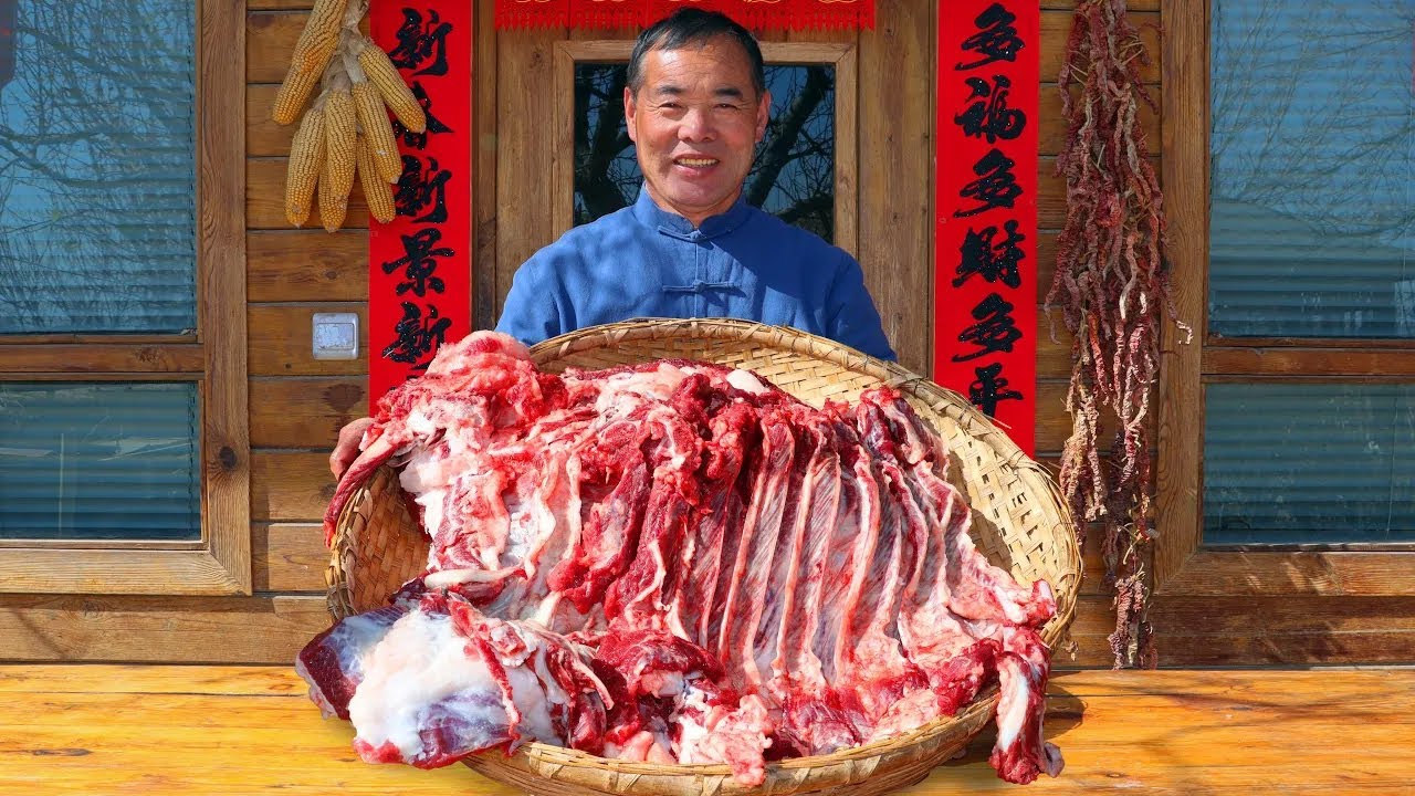 Iconic Halal Braised Meat Strips — Slow-Simmered Over High Heat for Deep Flavor!