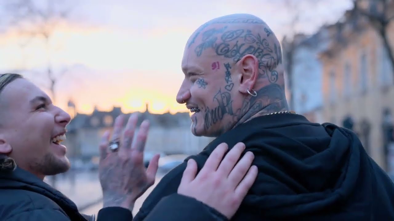 Watch SxS x Reta - DOUBLE ZINZIN (Clip Officiel) on YouTube Watch SxS x Reta - DOUBLE ZINZIN (Clip Officiel) on YouTube