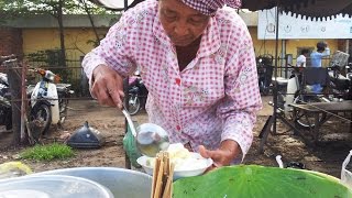 ขนมจีนน้ำยาสูตรกัมพูชา แบ็งจ็อก cambodia rice vermicelli served with curry