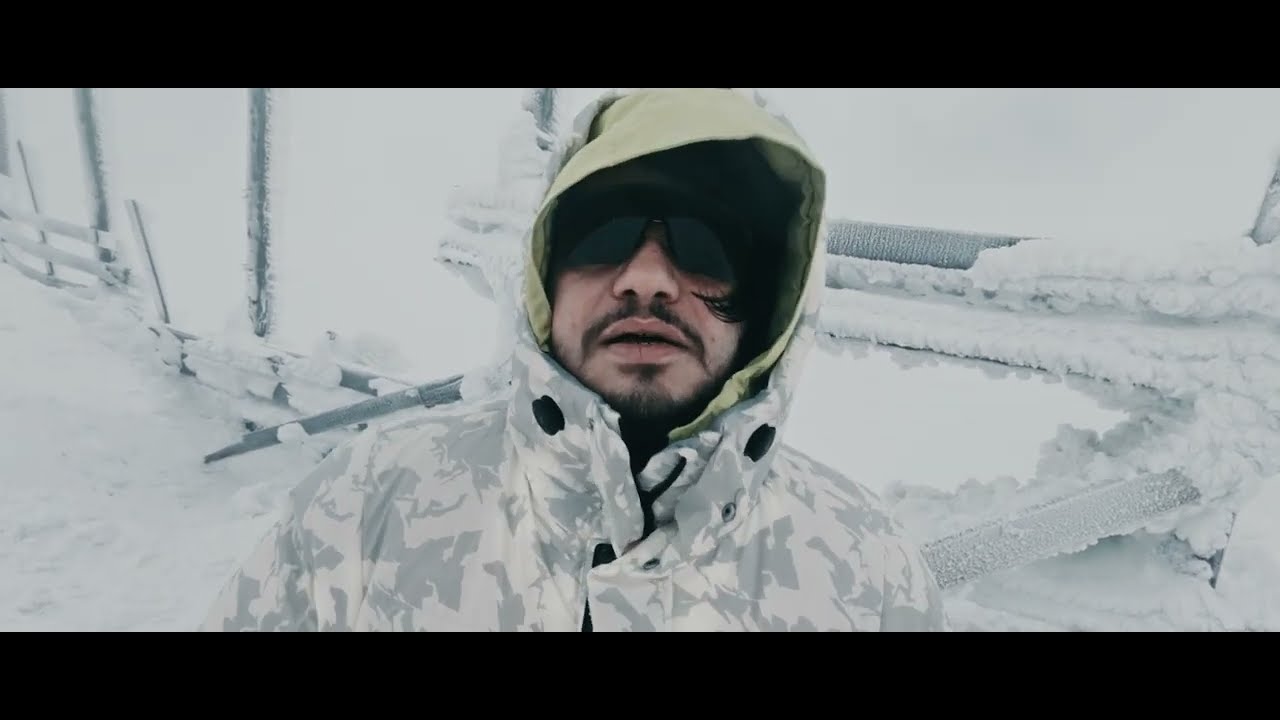 Ahiyan - İşte Böyle Yanıldım (Official Video)