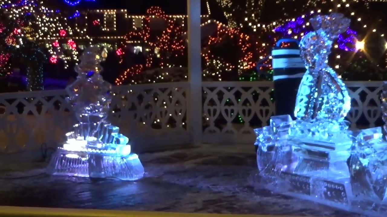 01-08-2022 Peddler's Village - Ice Sculptures, Fire & Frost, Gingerbread Display